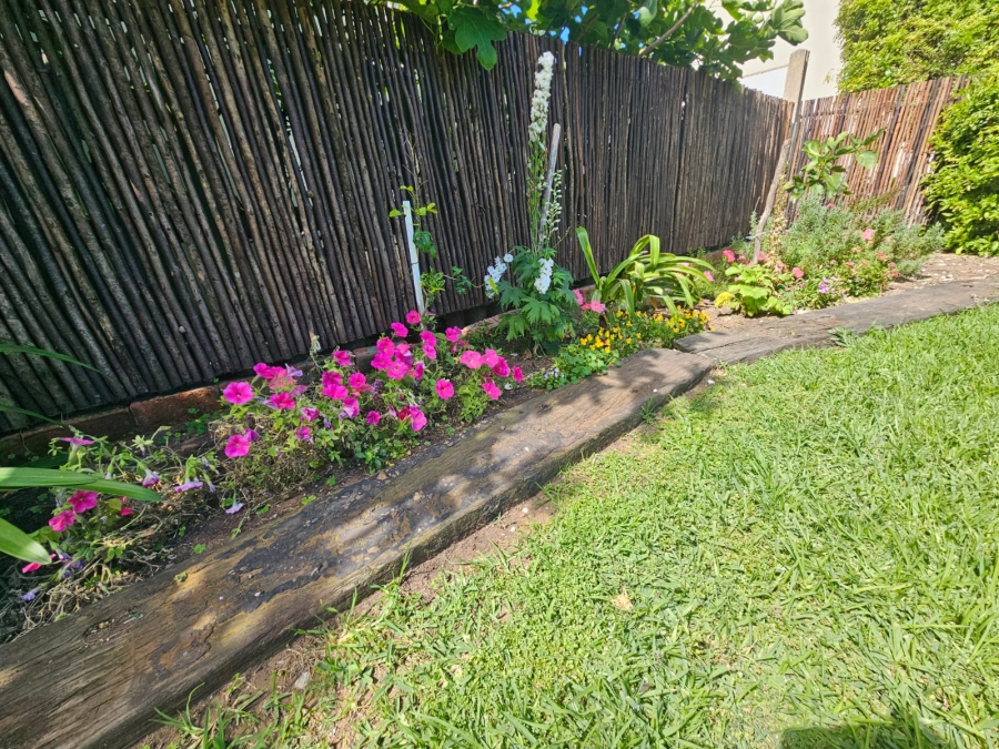 4 Bedroom Property for Sale in Stilbaai Wes Western Cape